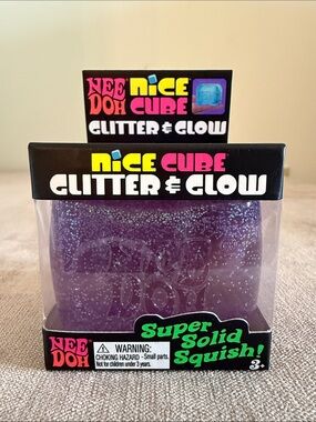 NeeDoh Nice Cube Glitter and Glow Super Solid Squish! - Purple | New